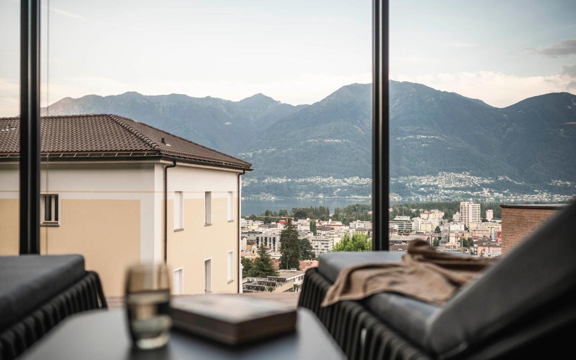 Easyrooms Ai Monti Locarno Bagian luar foto