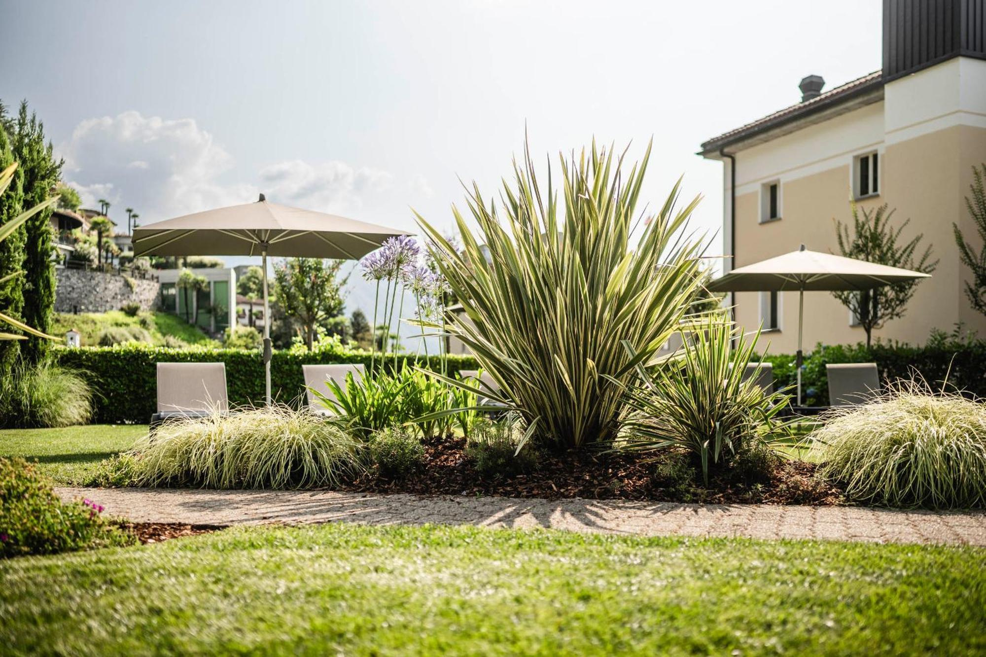 Easyrooms Ai Monti Locarno Bagian luar foto