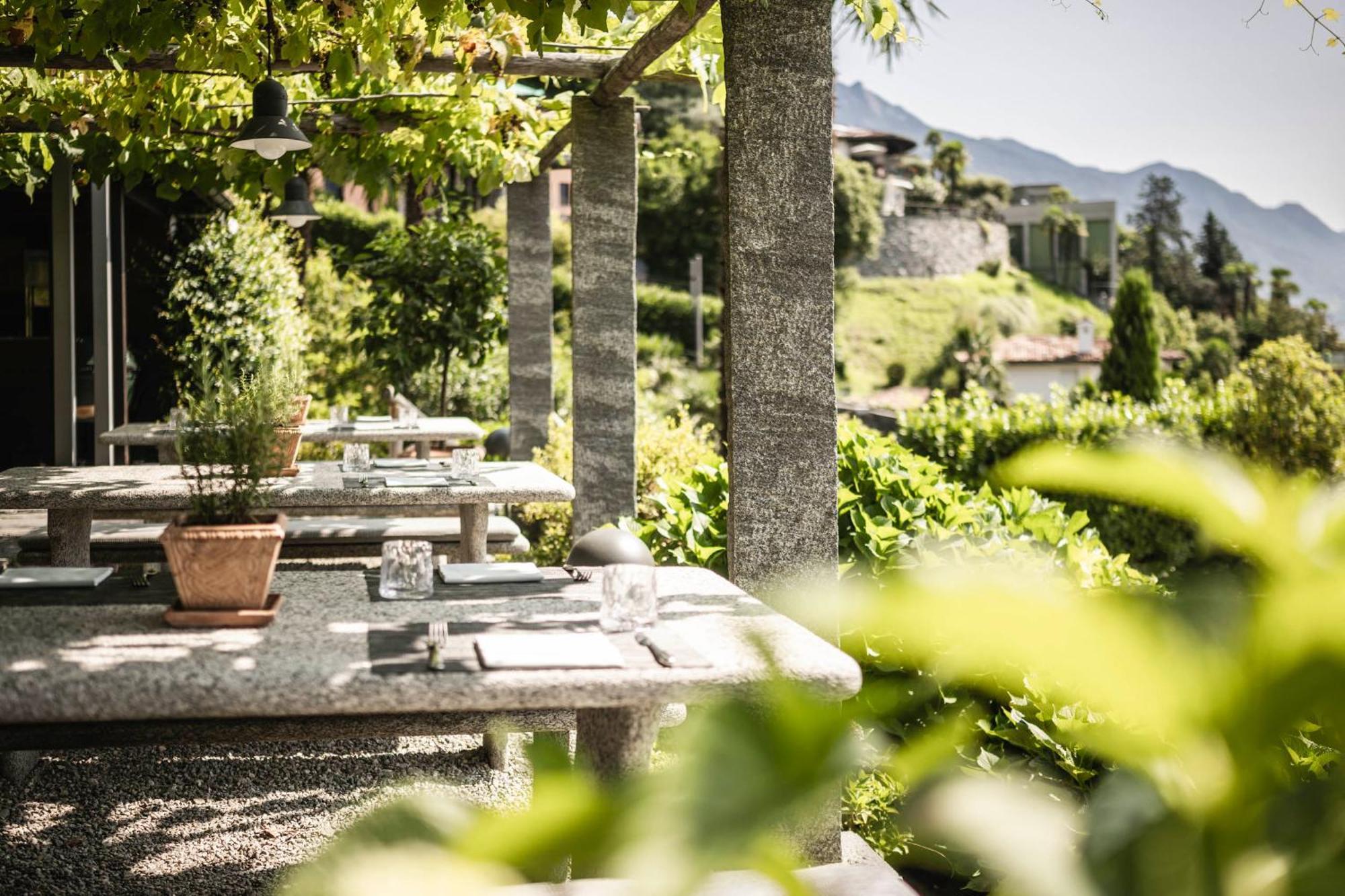 Easyrooms Ai Monti Locarno Bagian luar foto